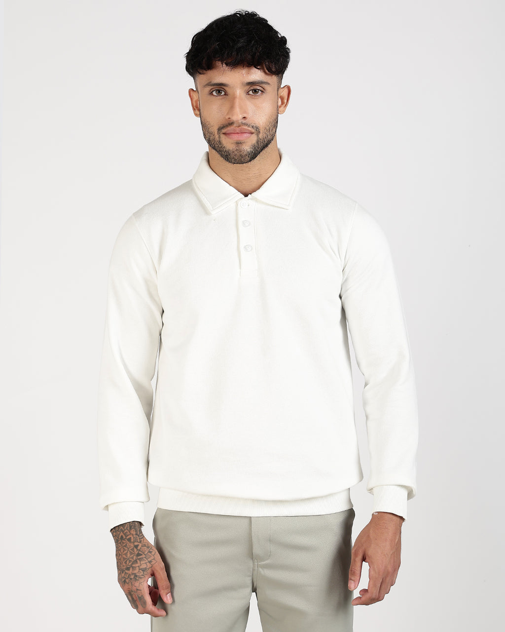 Relaxed Fit Buttoned Sweatshirt - White
