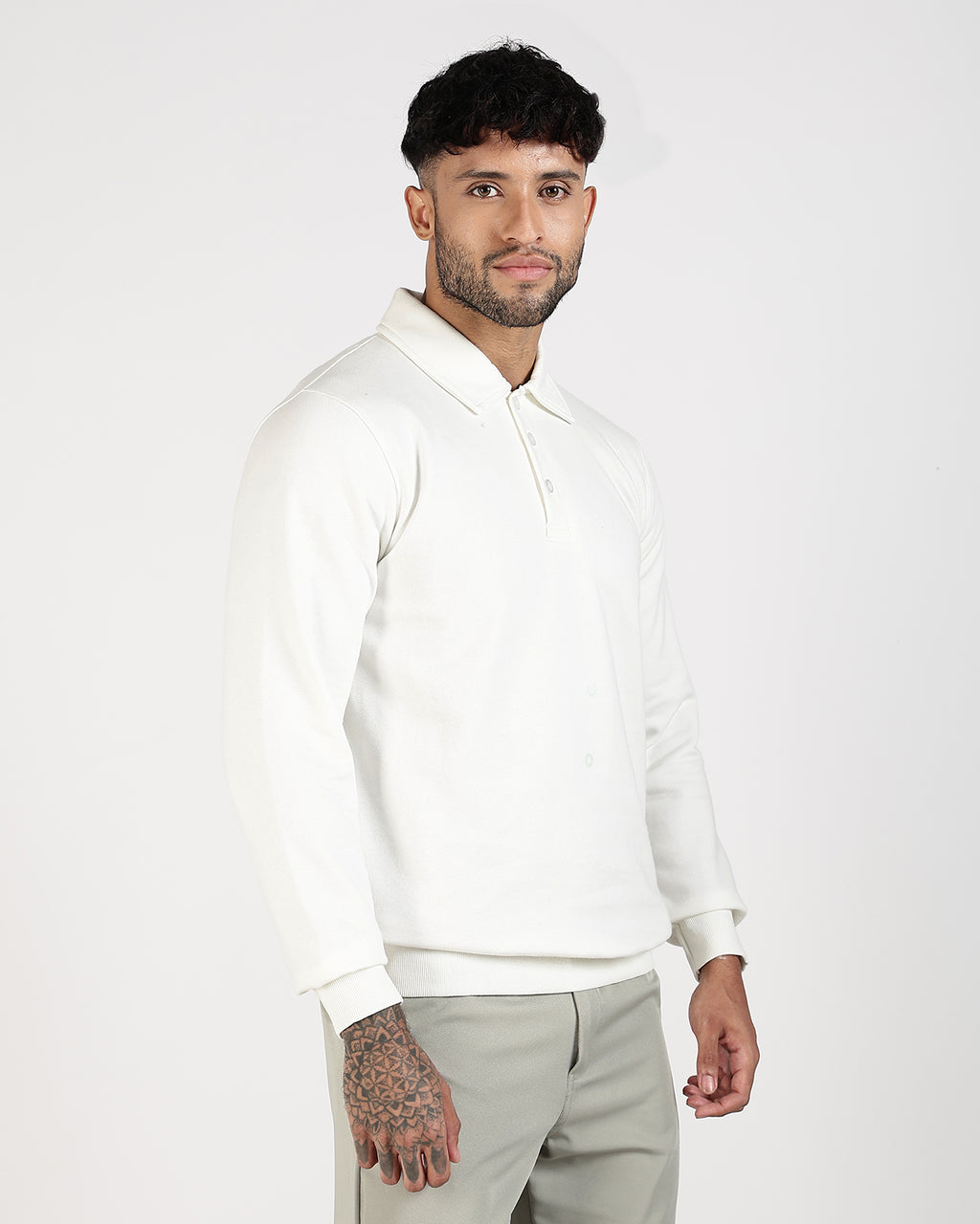 Relaxed Fit Buttoned Sweatshirt - White